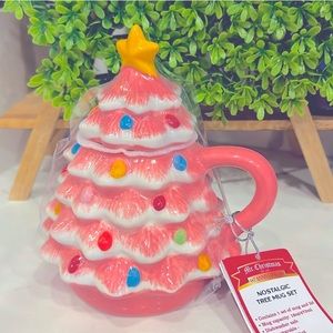 Mr. Christmas lidded nostalgic tree pink mug